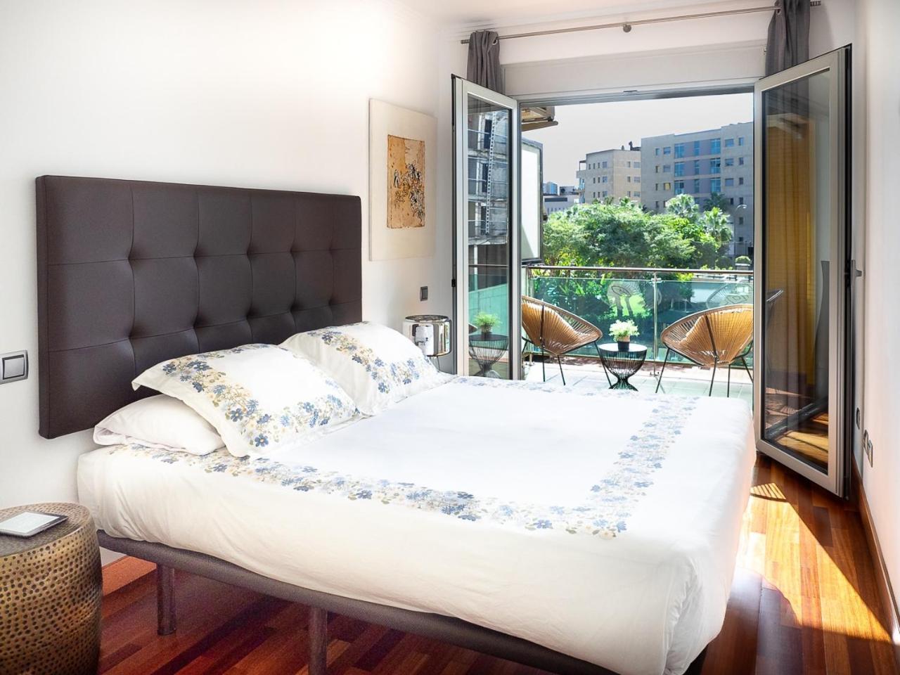 Apartment Abora Garden With Terrace, Pool, Extensive Gardens And Free Parking Las Palmas de Gran Canaria Exterior photo